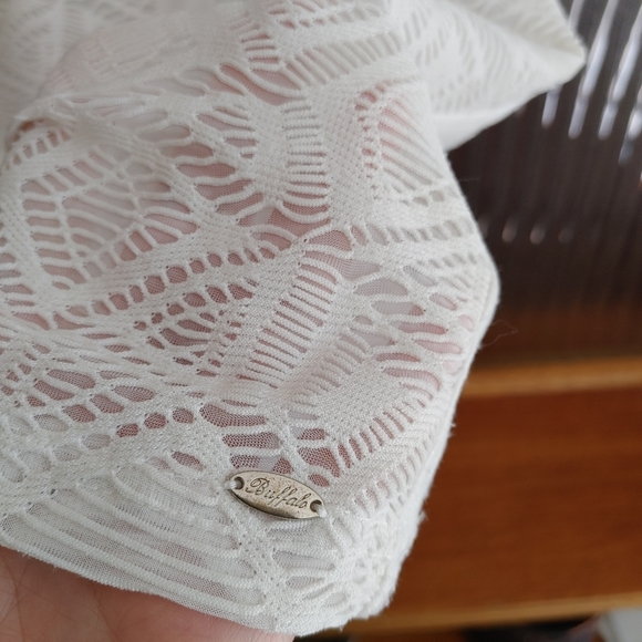 Buffalo White lace top tshirt small summer vacation small - Picture 2 of 5